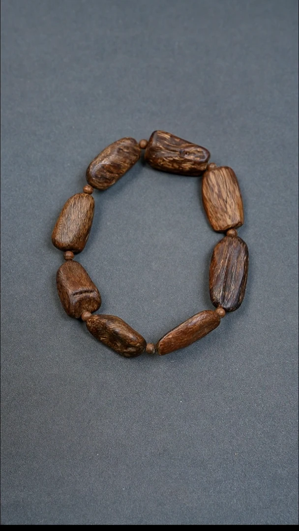 沉香手串马尼涝沉水随行12.09g