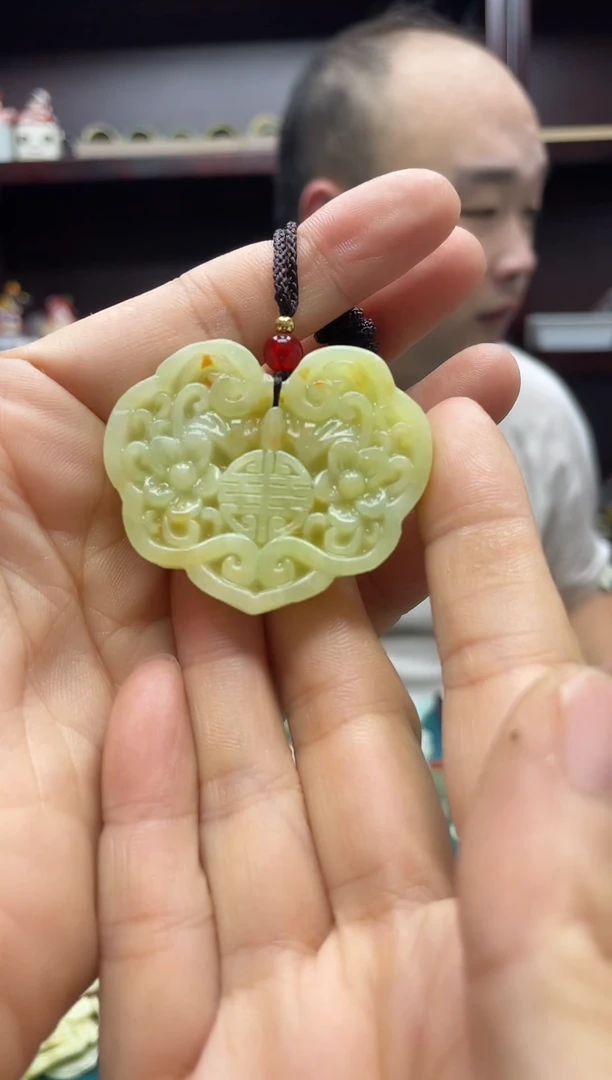 未镶嵌岫玉吊坠多样性发*货拍一发一