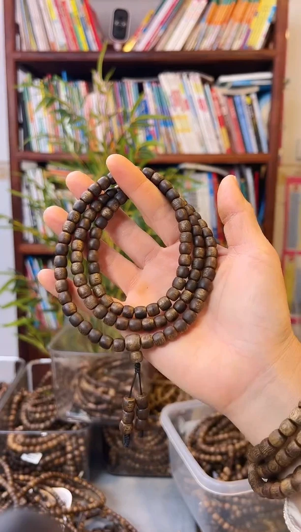 【闪购商品】沉香手串棋楠鼓珠多圈