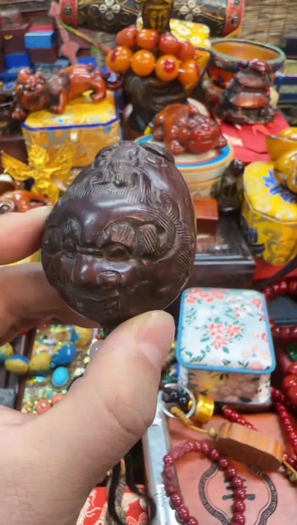 【闪购商品】滴血莲花菩提吊坠扎西当天订单当天直发如图所示