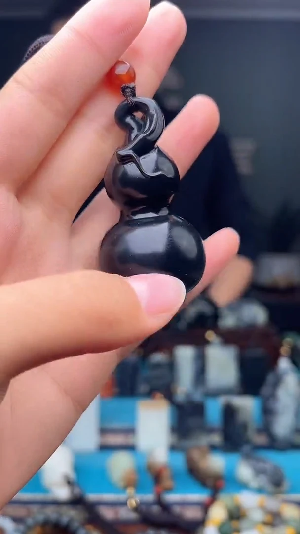 未镶嵌和田玉挂件1