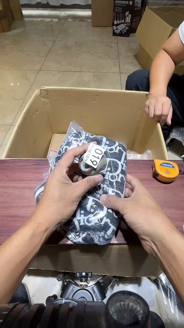 其他茶*姐中古链接瑕疵品019