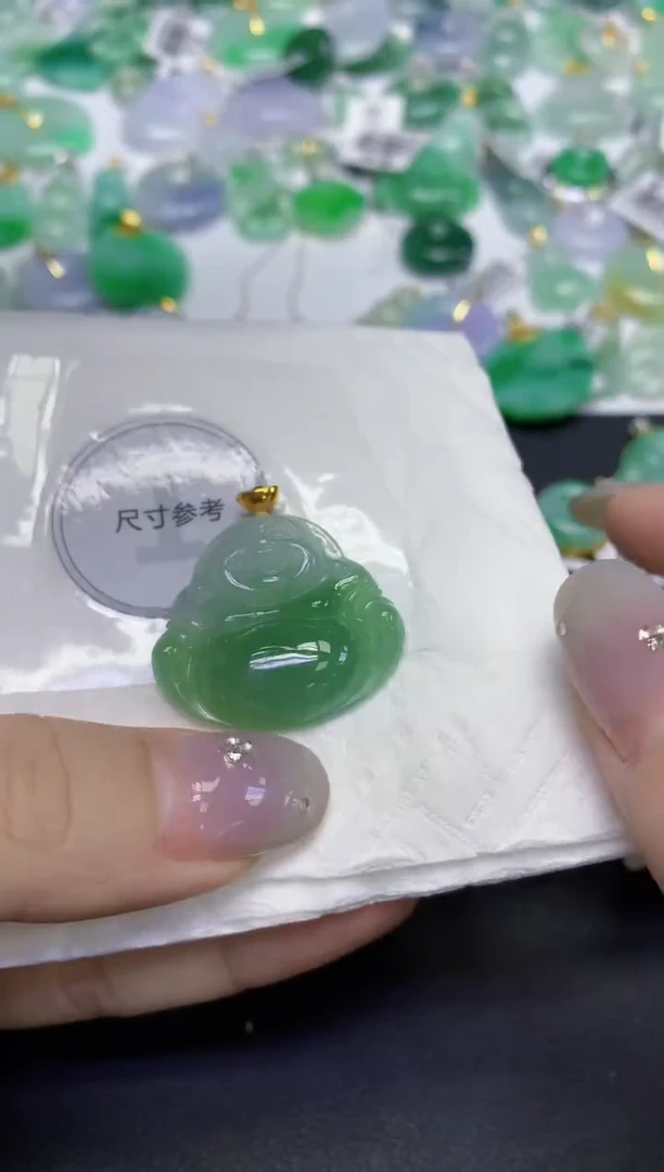 颈饰18K金镶嵌翡翠天然缅甸翡翠A货百元以上9元证书费自理