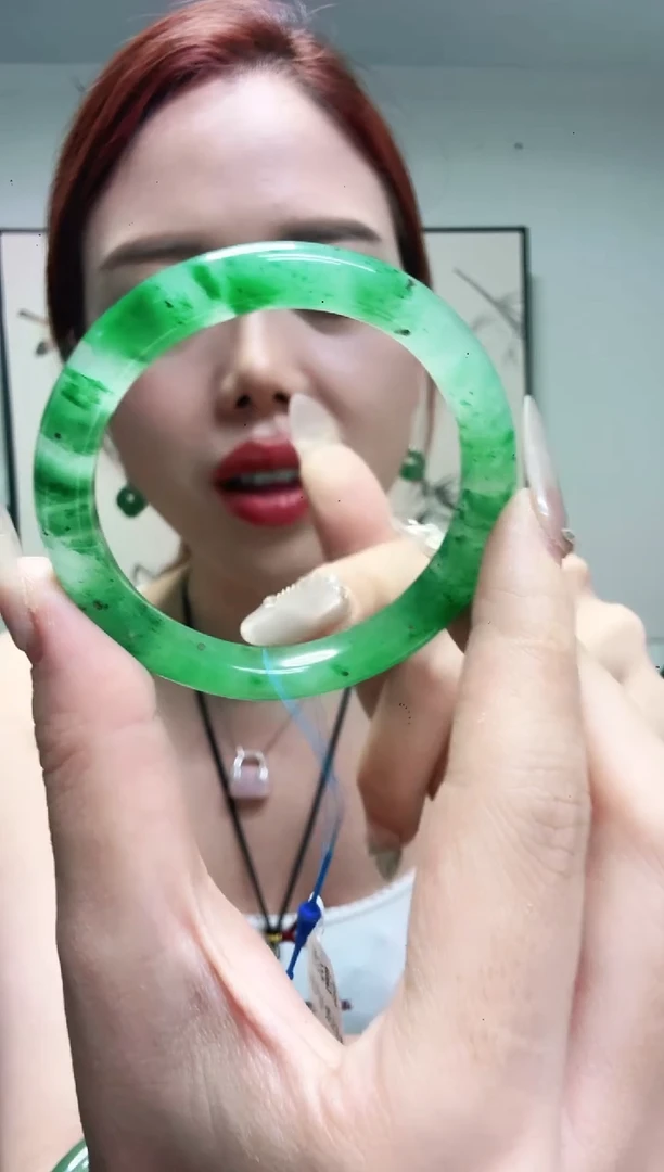 石英质玉（非洲翠）手镯未镶嵌/7068