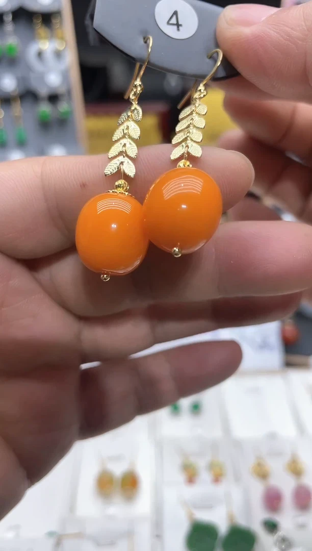 【闪购商品】蜜蜡耳饰14K金镶嵌时尚耳饰111