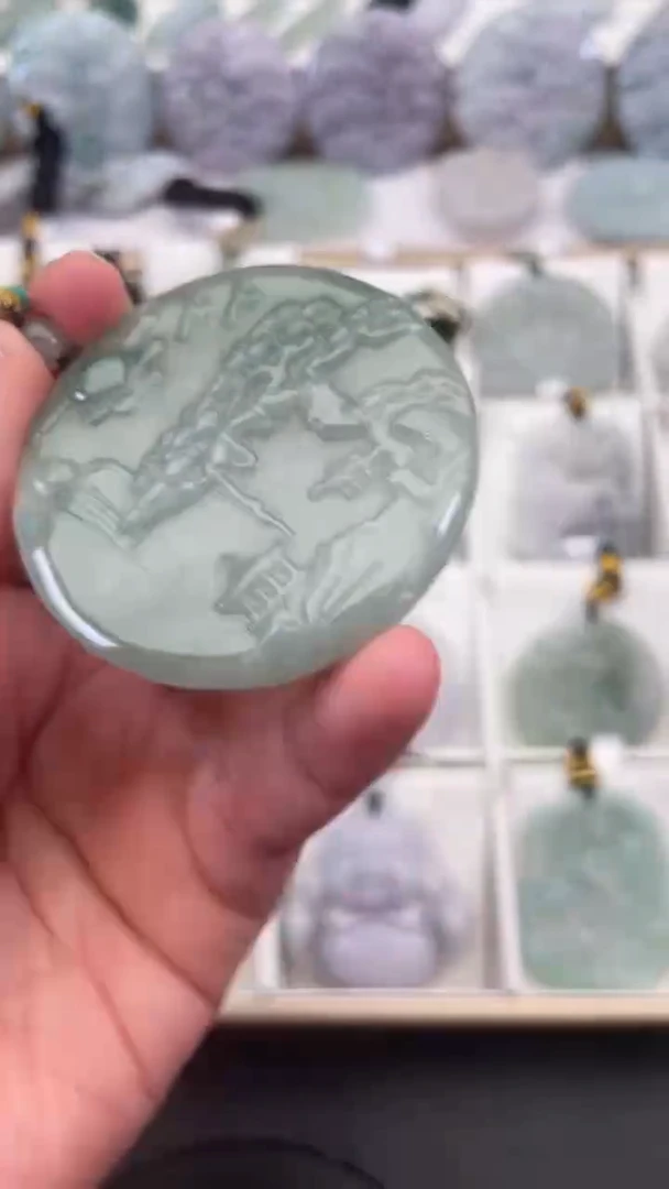 颈饰未镶嵌翡翠天然缅甸翡翠A货111