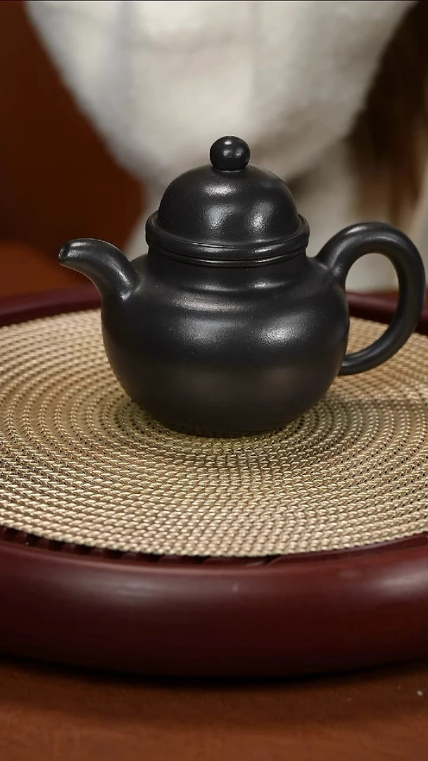 茶壶紫砂齐燕君