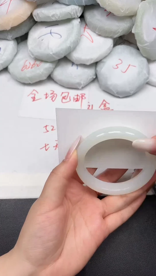 东凌女款手镯A112/56.8
