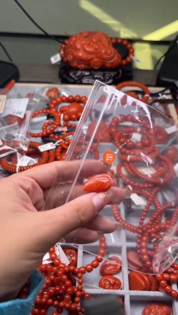 【闪购商品】南红玛瑙珠宝奇石未镶嵌761