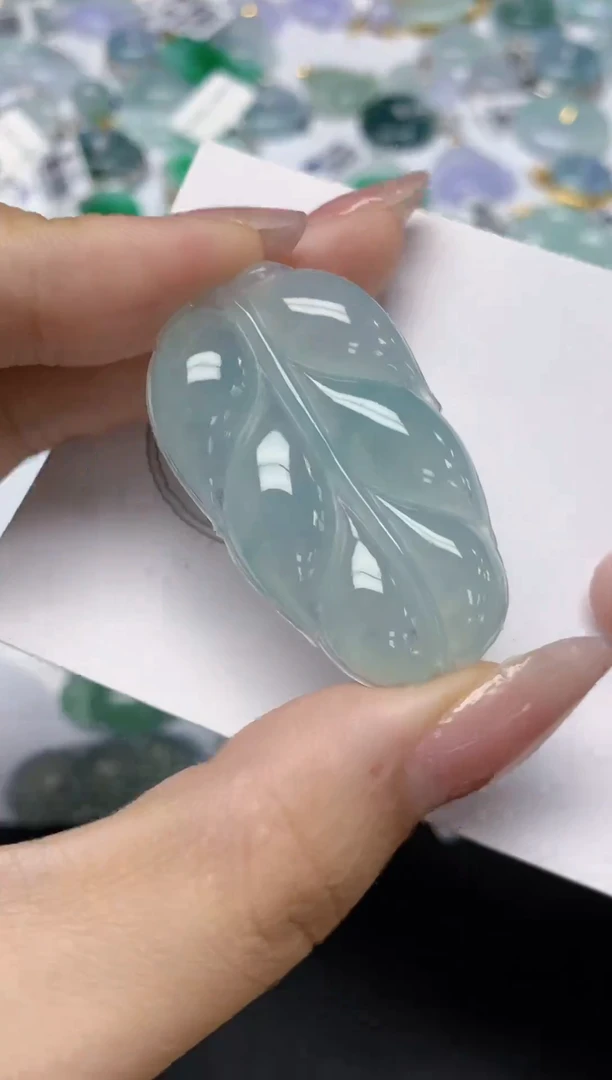 颈饰未镶嵌翡翠天然缅甸a货翡翠百元以上9元证书费自理