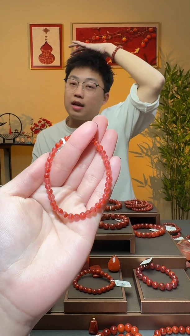 【闪购商品】南红玛瑙手串未镶嵌一条4mm+ 多样性发货