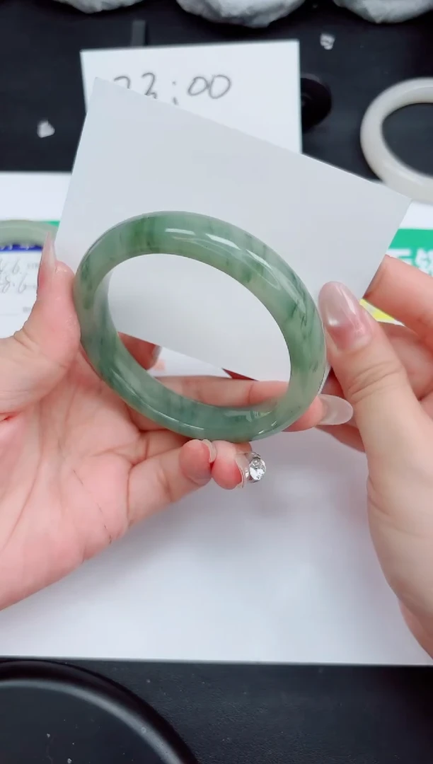 石英质玉手镯未镶嵌147-60.2