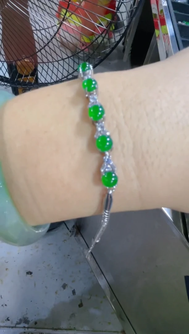 定制翡翠未镶嵌天然A货翡翠（多样性发货拍一件发件）