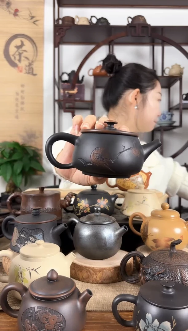 云南建水紫陶茶壶200CC左右微瑕