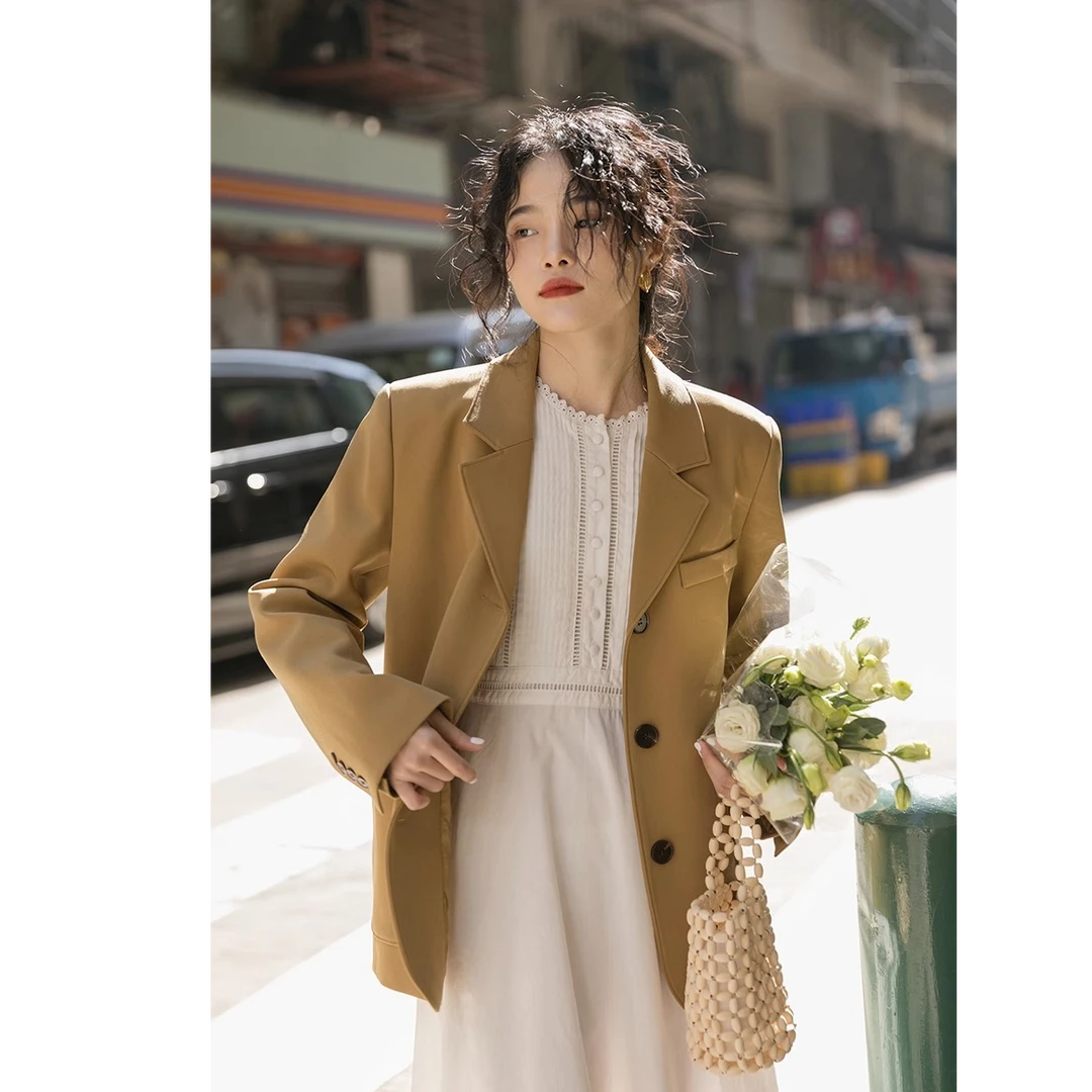 【1.19清清】觅定设计感小众休闲西服短款外套DS7824