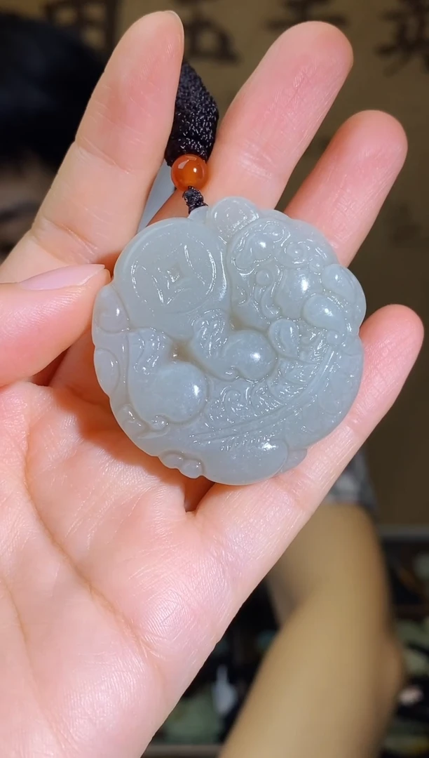 颈饰未镶嵌和田玉1