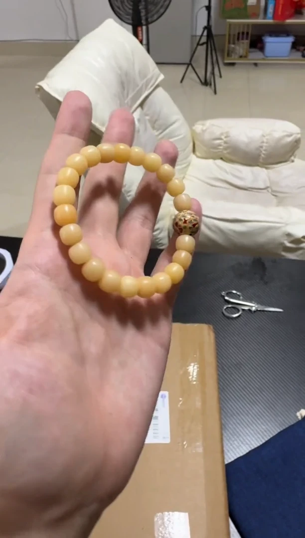 菩提根/象牙果手串干磨高钙奶香槟色大漆