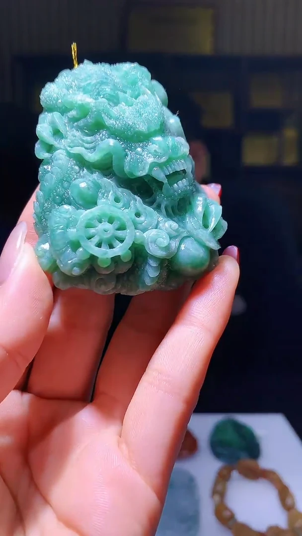 【闪购商品】定制翡翠未镶嵌1071hm-毛货挂件53