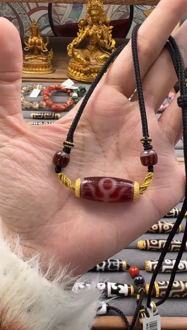 【闪购商品】玛瑙挂件18K金镶嵌吊坠