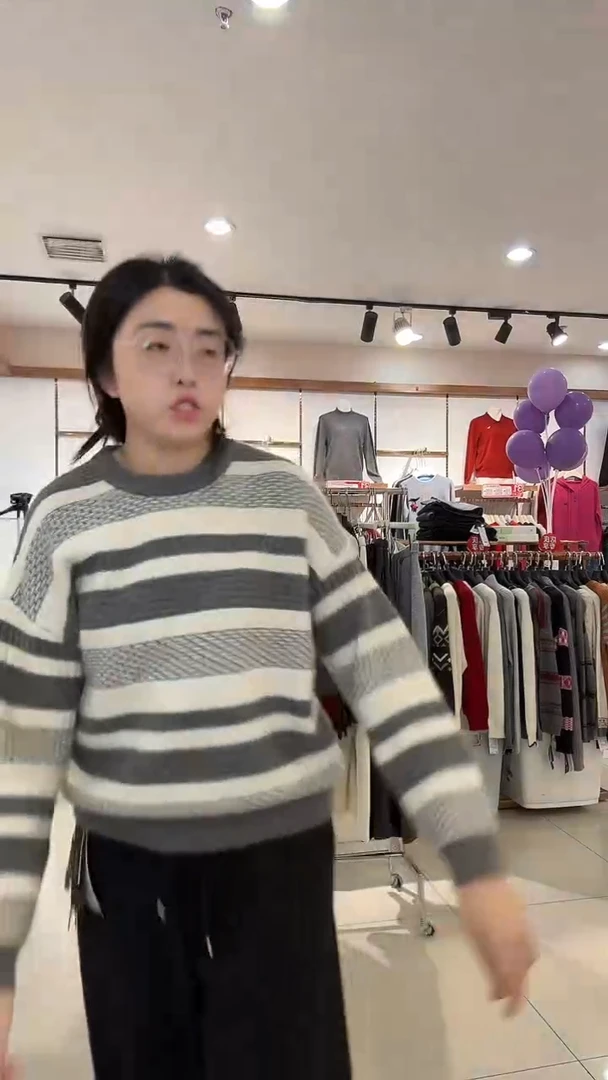 小**?8798 小花 均码