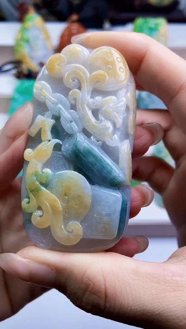 颈饰未镶嵌翡翠翡翠A货