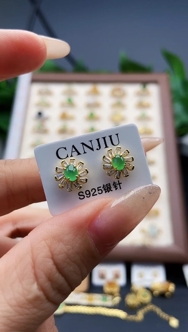 银S925镶嵌翡翠耳饰2