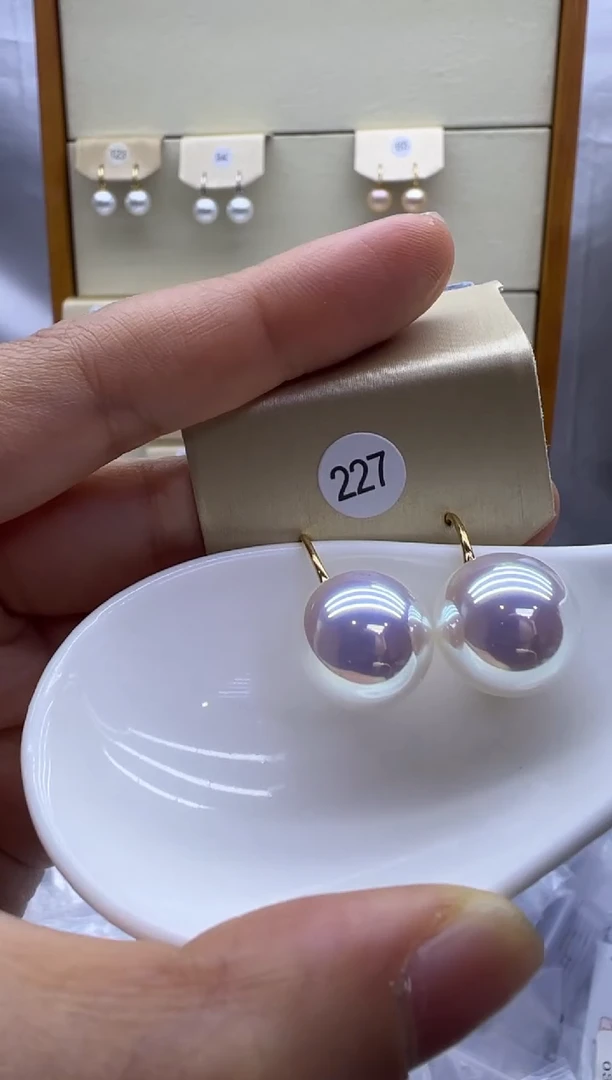 18K金镶嵌耳饰淡水珍珠高跟鞋