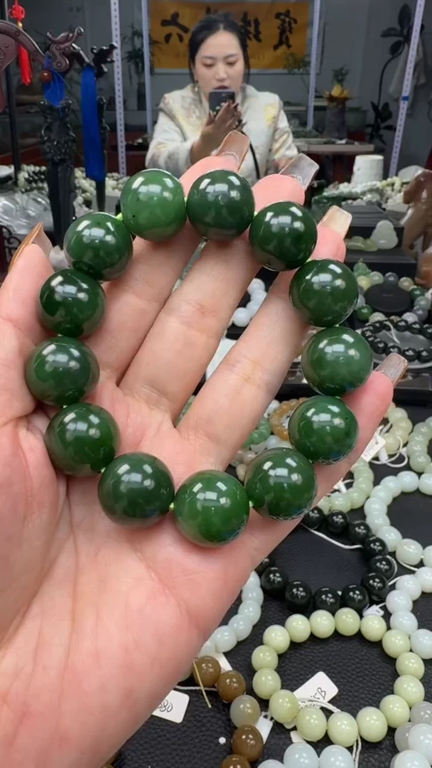 未镶嵌手串和田玉俄罗斯碧玉卡17