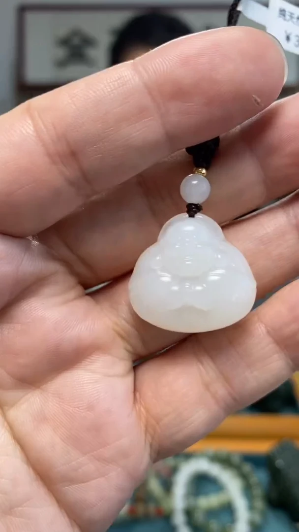 颈饰未镶嵌和田玉77