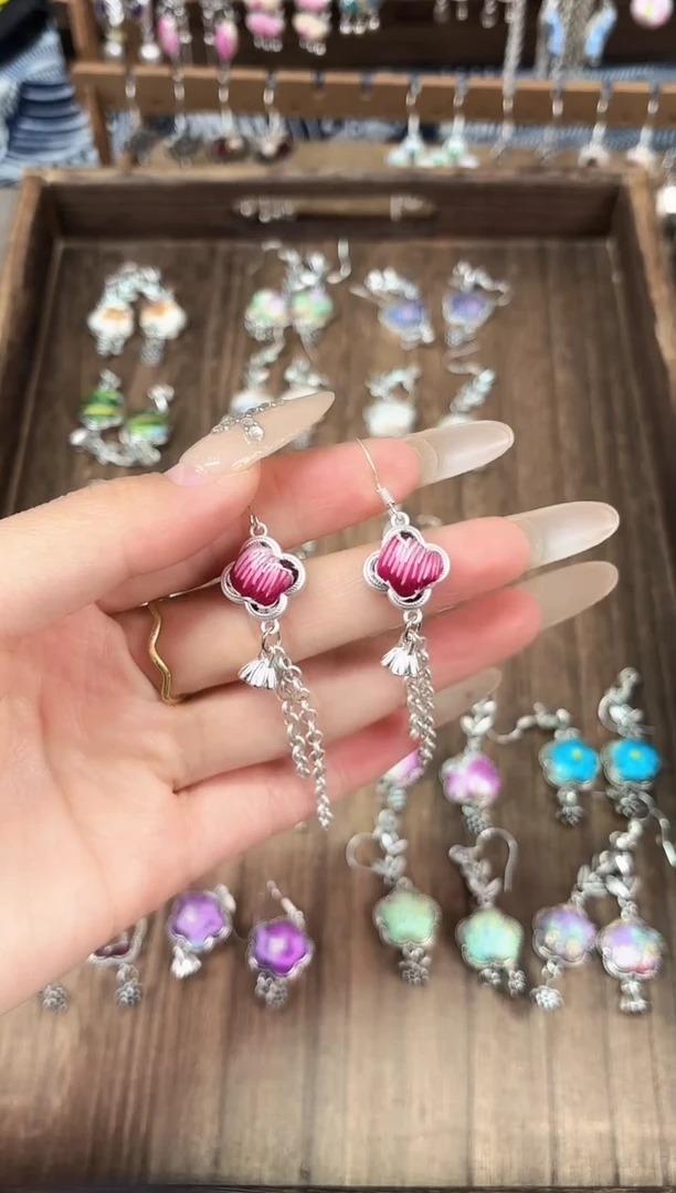 织绣民族风非遗老绣苗银饰品620