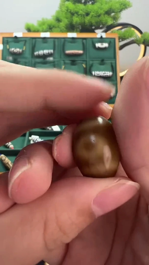 玛瑙/玉髓（覆膜）颈饰未镶嵌26.（微瑕随机发货）