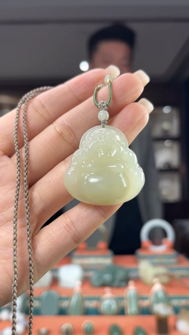 颈饰未镶嵌和田玉佩佩35mm左右