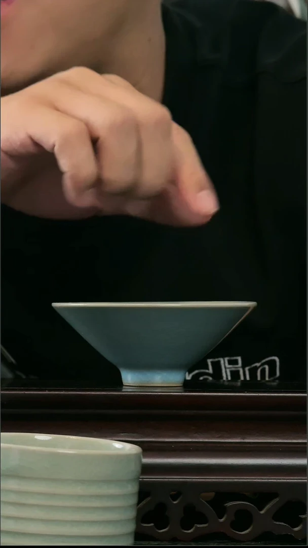 摆件汝瓷原矿仿古天青釉全手斗笠杯一级品