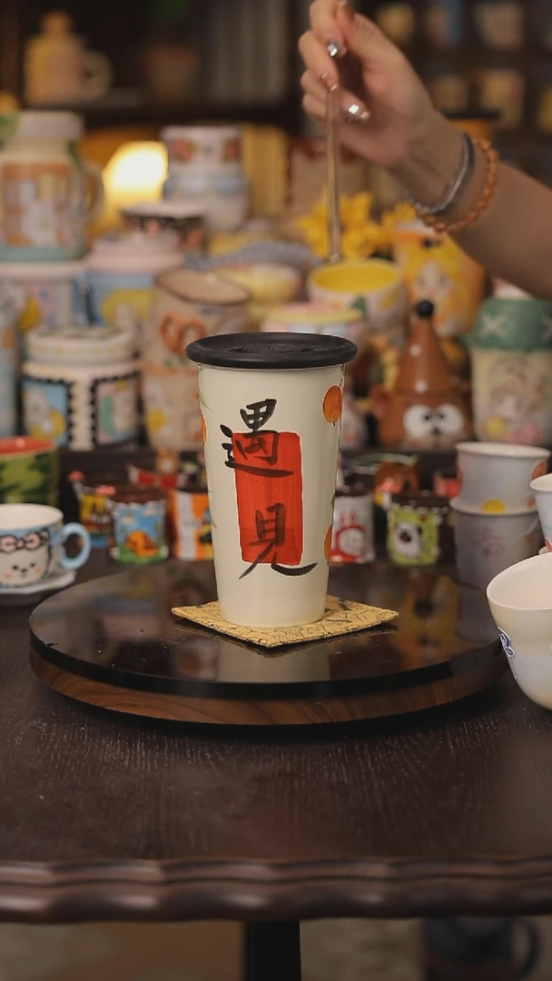 景德镇釉下彩绘设计师款式陶瓷