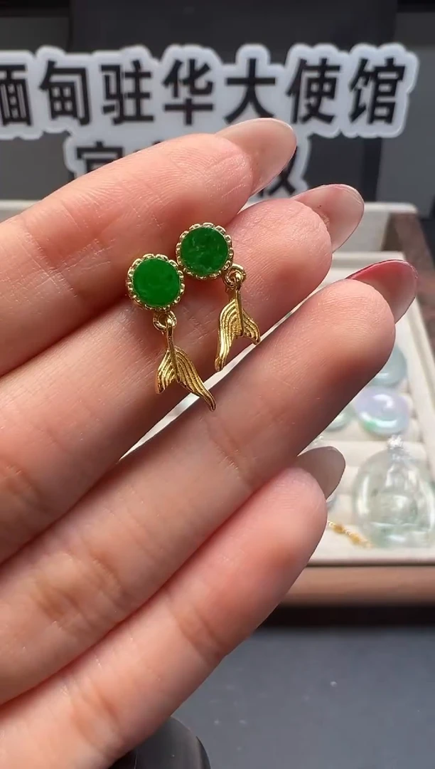 银S925镶嵌翡翠耳饰 缅甸珠宝严选