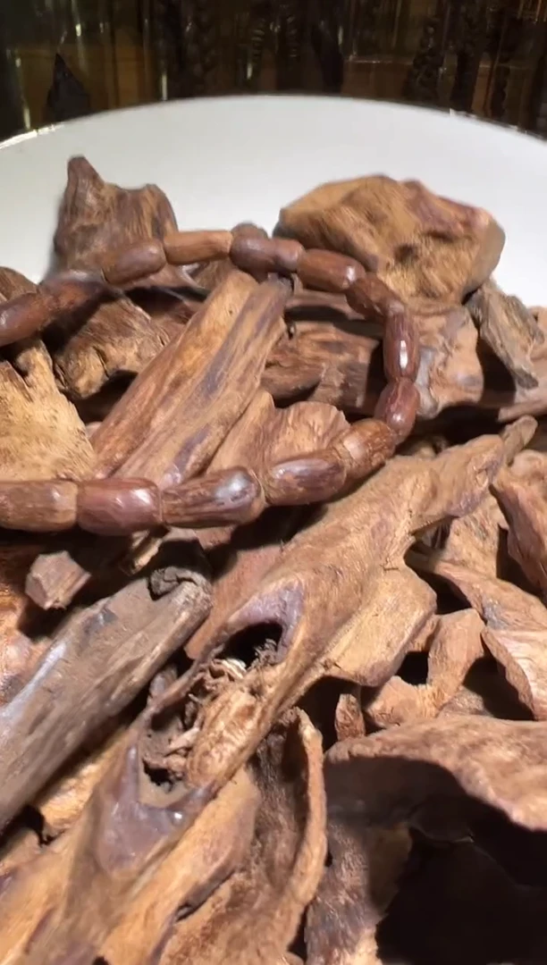 沉香沉香碎屑莱特4.3克