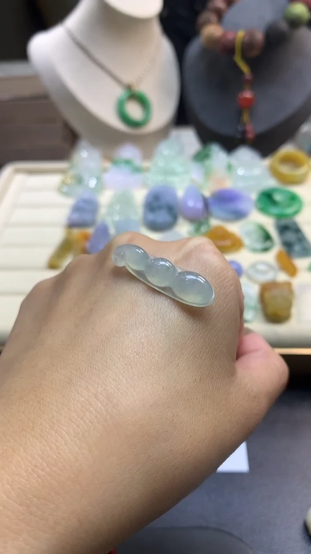 【闪购商品】定制翡翠未镶嵌翡翠