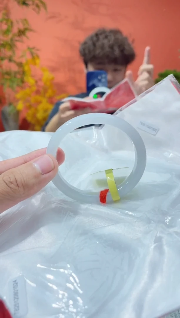 未镶嵌手镯（贵妃镯）翡翠13