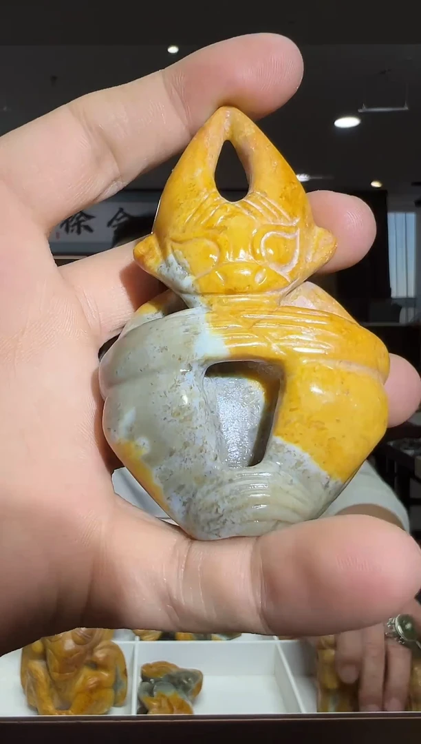 未镶嵌透闪石质玉把件多样性发货其中发一