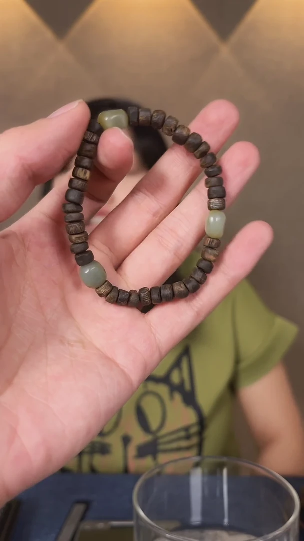 【闪购商品】沉香手串海南沉香树钉沉水设计款