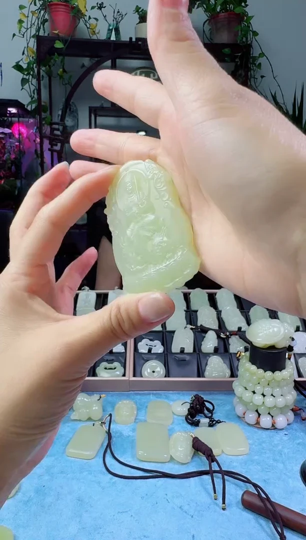 玉12生肖青海属兔的守护神