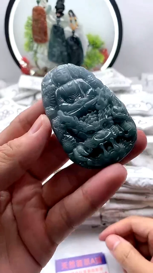 【闪购商品】翡翠颈饰未镶嵌阿弥陀佛