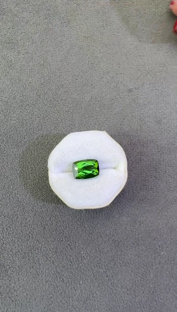 未镶嵌珠宝半成品碧玺1.92ct