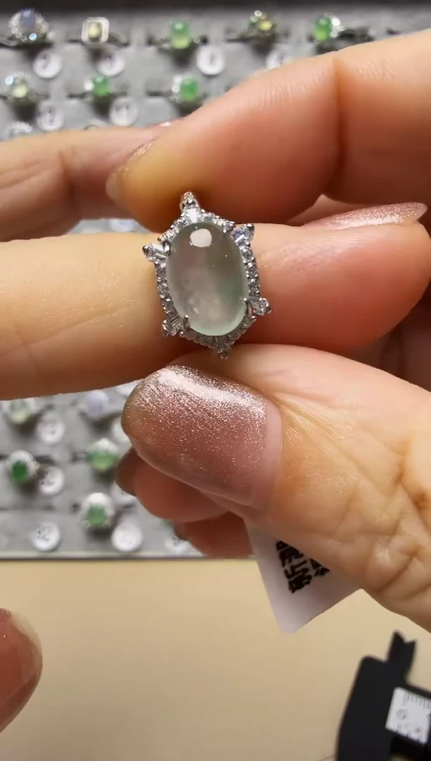 翡翠戒指银S925镶嵌925银镶缅甸A货翡翠戒指