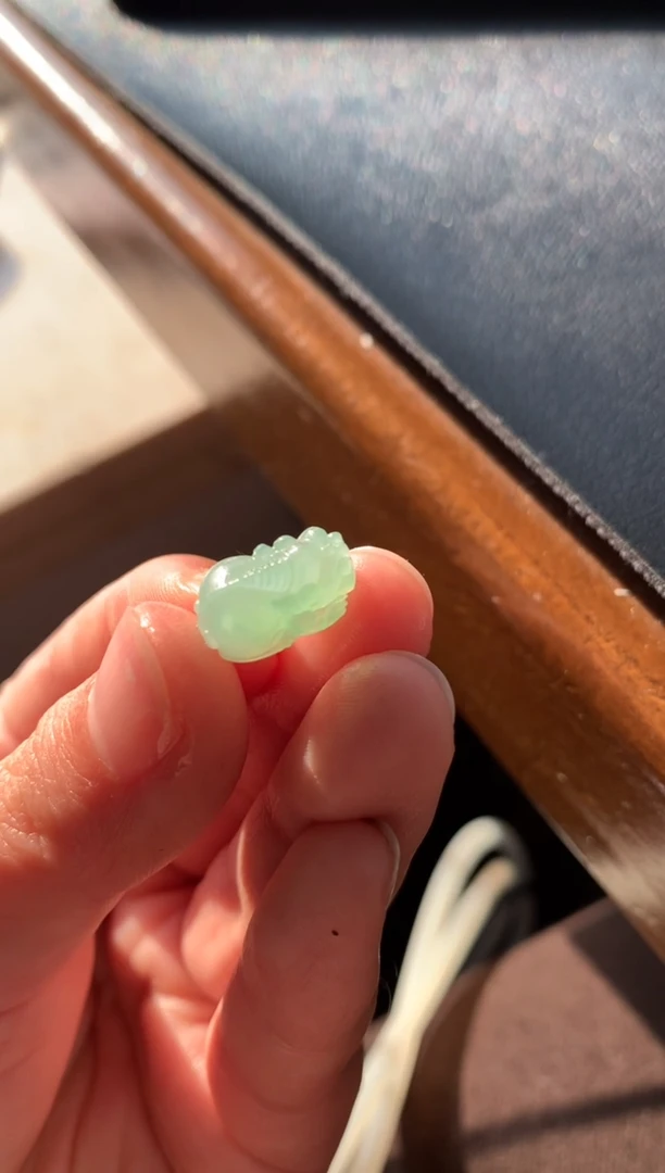 【闪购商品】定制翡翠未镶嵌翡翠
