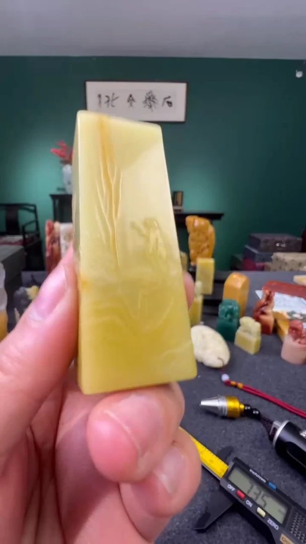 【闪购商品】青田石冰纹菜花薄意雕