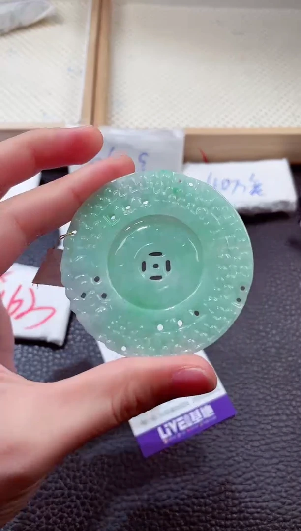 翡翠未镶嵌颈饰00002958