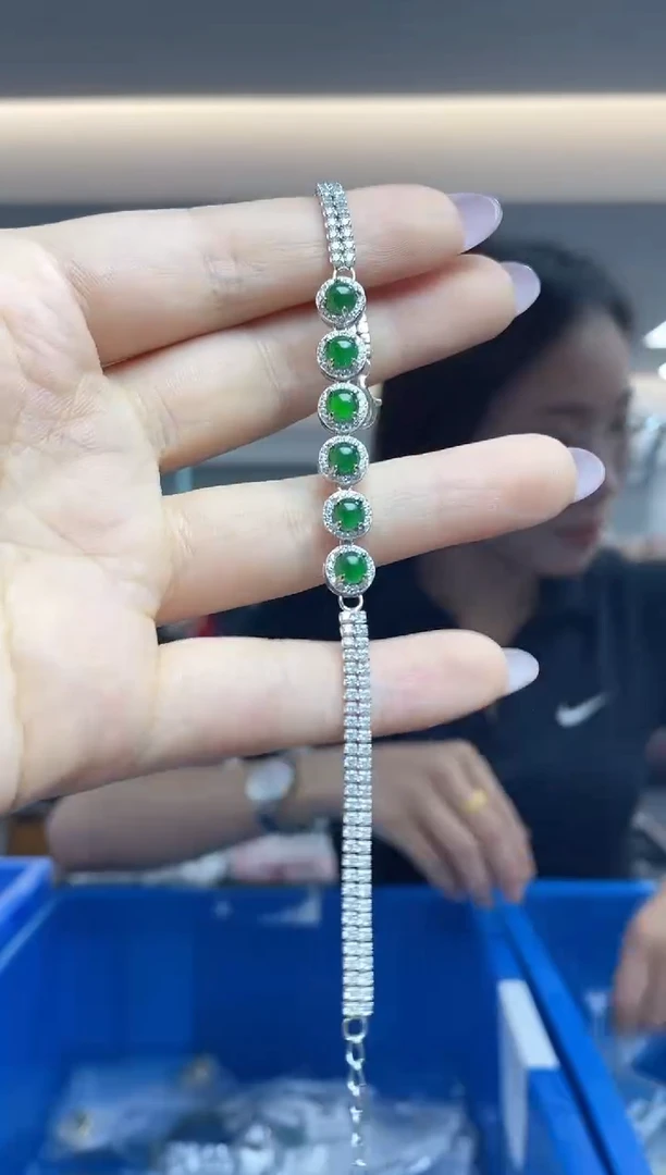 未镶嵌手链翡翠（多样性发一件）