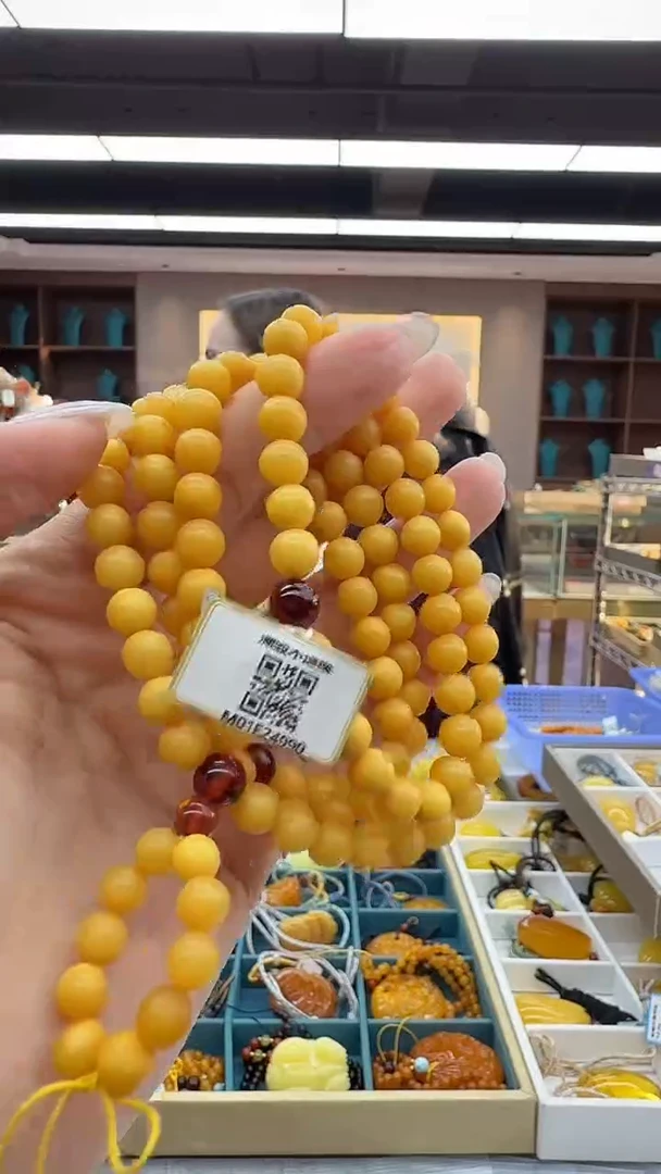 琥珀颈饰未镶嵌134秒拍号假一罚三