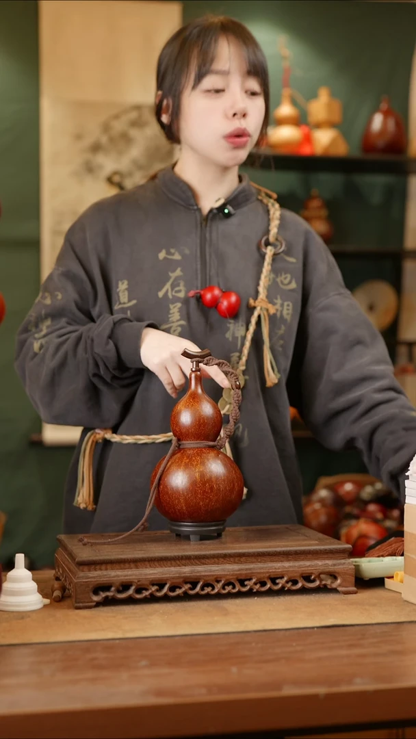 173号精品天然大漆酒葫芦一物一拍~